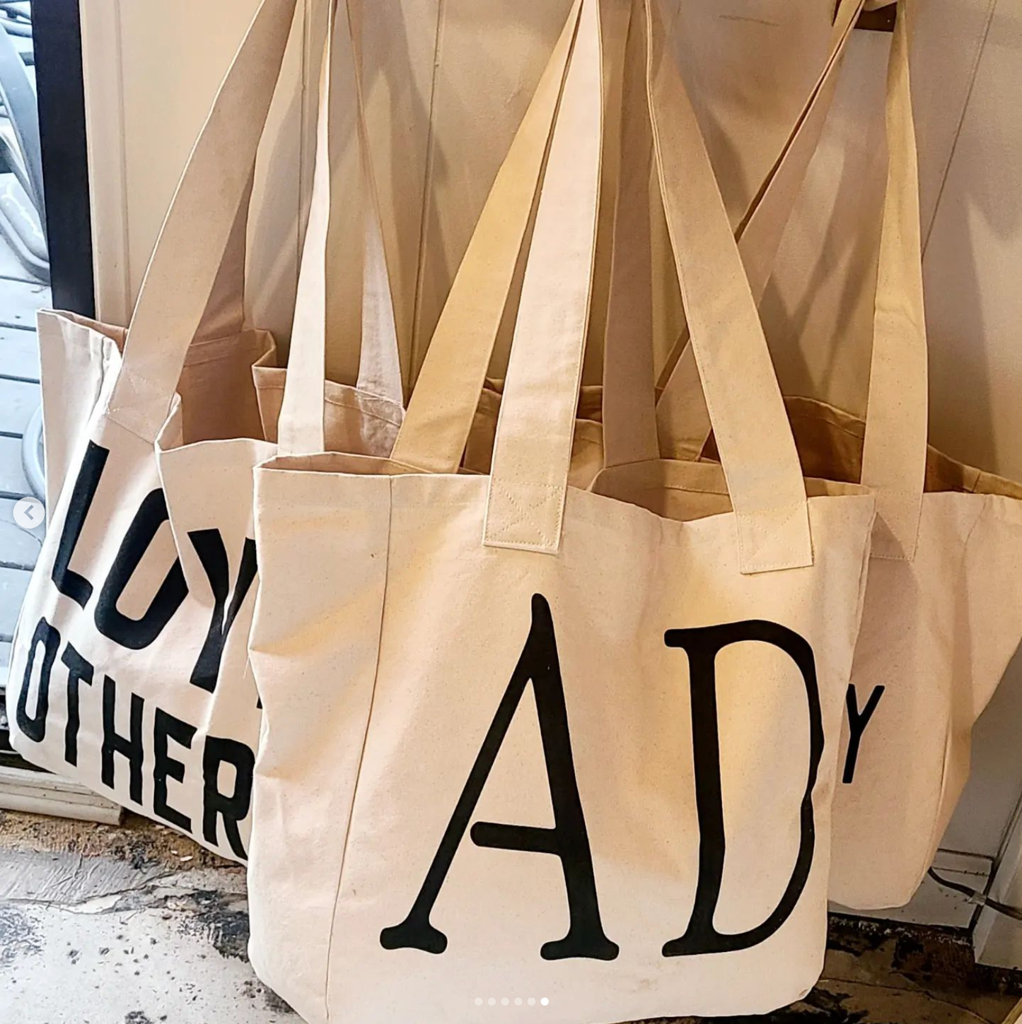 Large Tote Bags - 33/AD